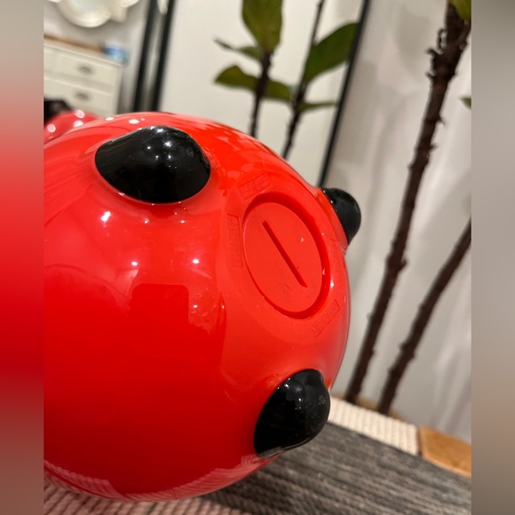 Leifheit Red Plastic Carafe Pitcher Modern Future Bubble Carafe Cherry Vintage - Picture 3 of 5